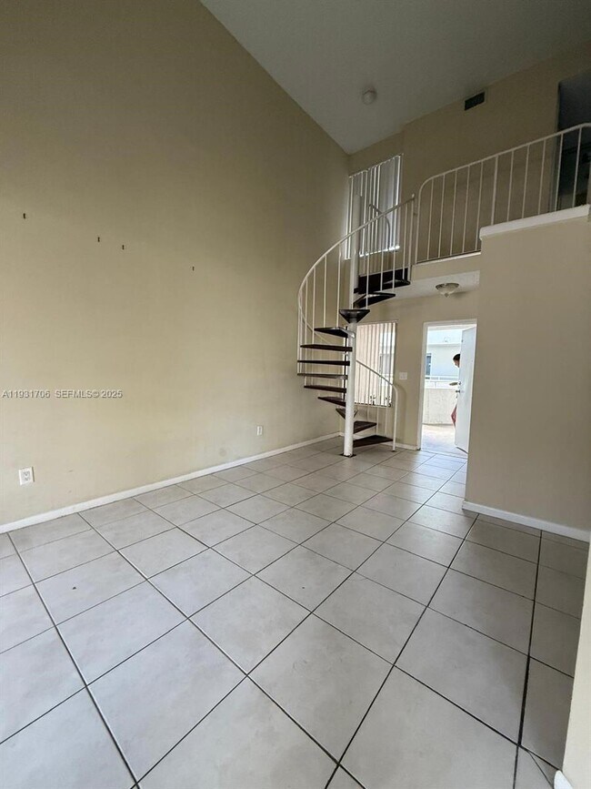 Building Photo - 8255 SW 152nd Ave