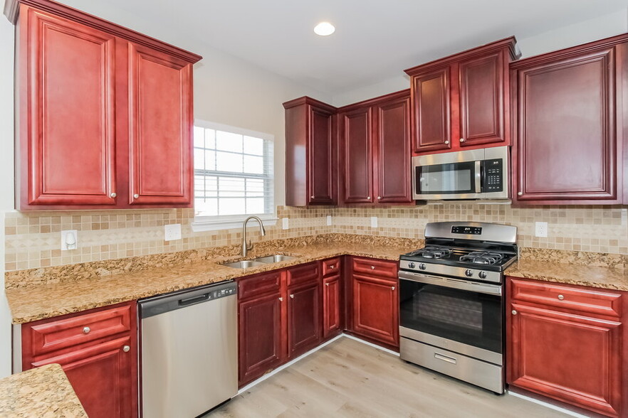 Building Photo - 283 Allegrini Drive