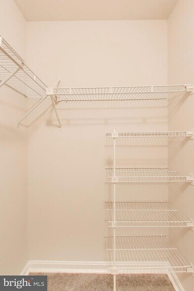 Building Photo - 8205 Whispering Oaks Way