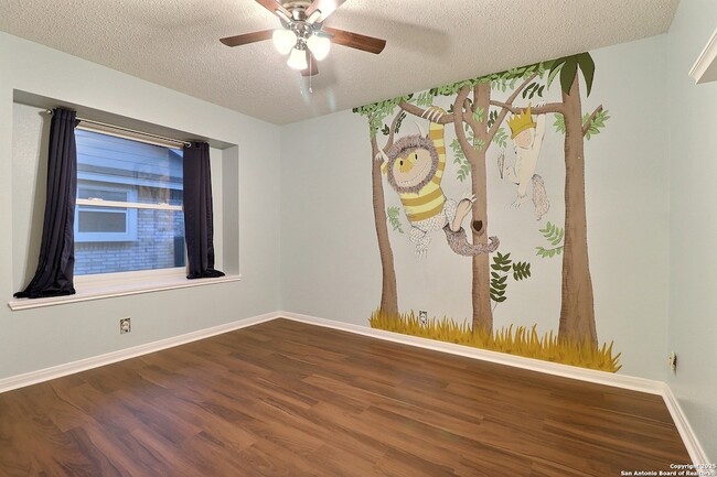 Building Photo - 8534 Timber Lodge