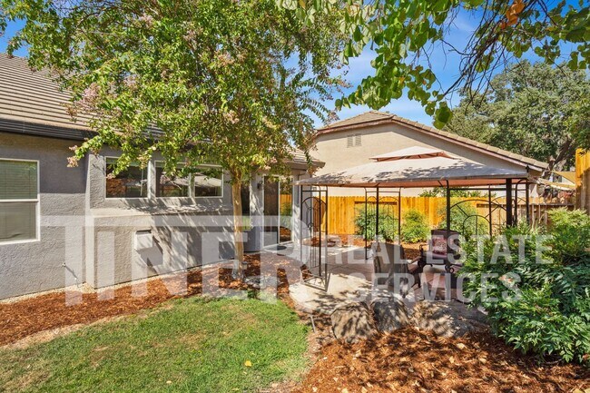 Building Photo - 5730 Chaffey Ln