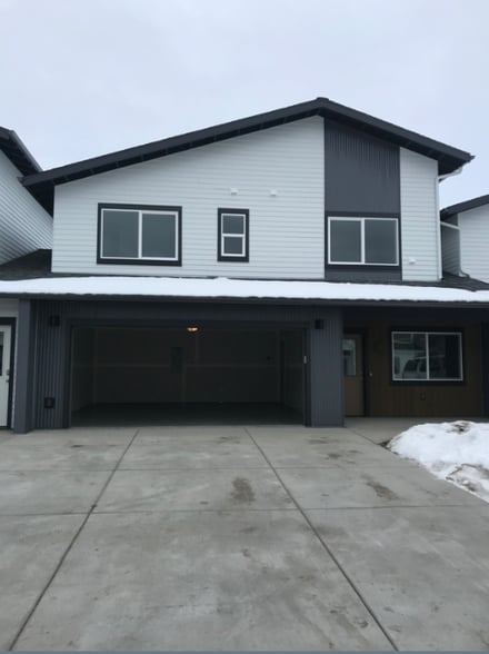 Building Photo - 3065 Catron St