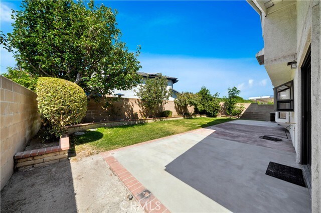 Building Photo - 8261 Sparrow Ln