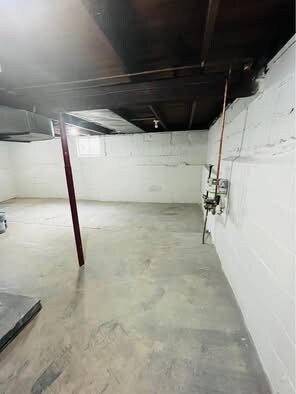 Building Photo - 6521 Decatur St