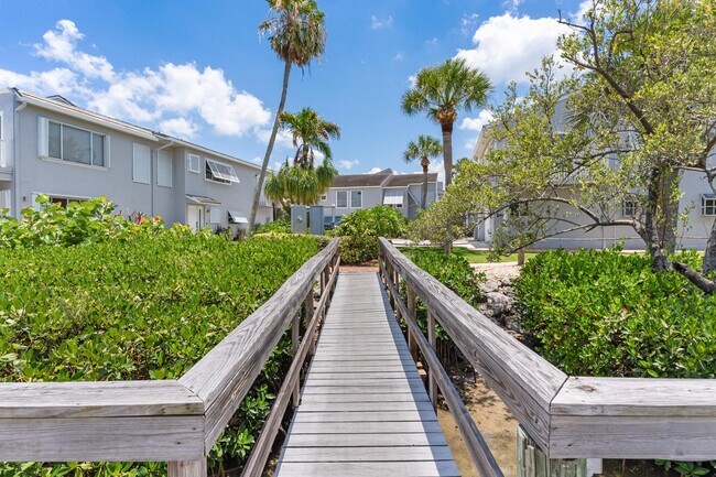 Building Photo - 2488 Harbour Cove Dr