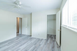Building Photo - 6033 Springside Ln