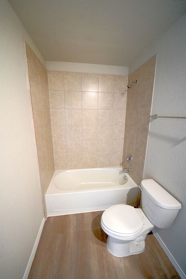 Building Photo - Brand New Duplex Rental Now Available in Converse, TX! Realtor Commission: $600