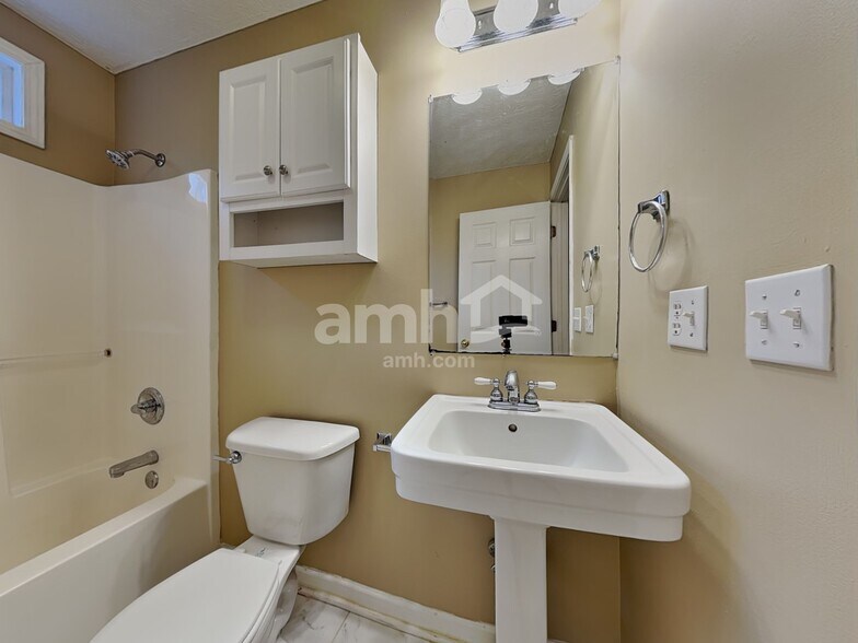 Building Photo - 3710 Eagles Vista Ln