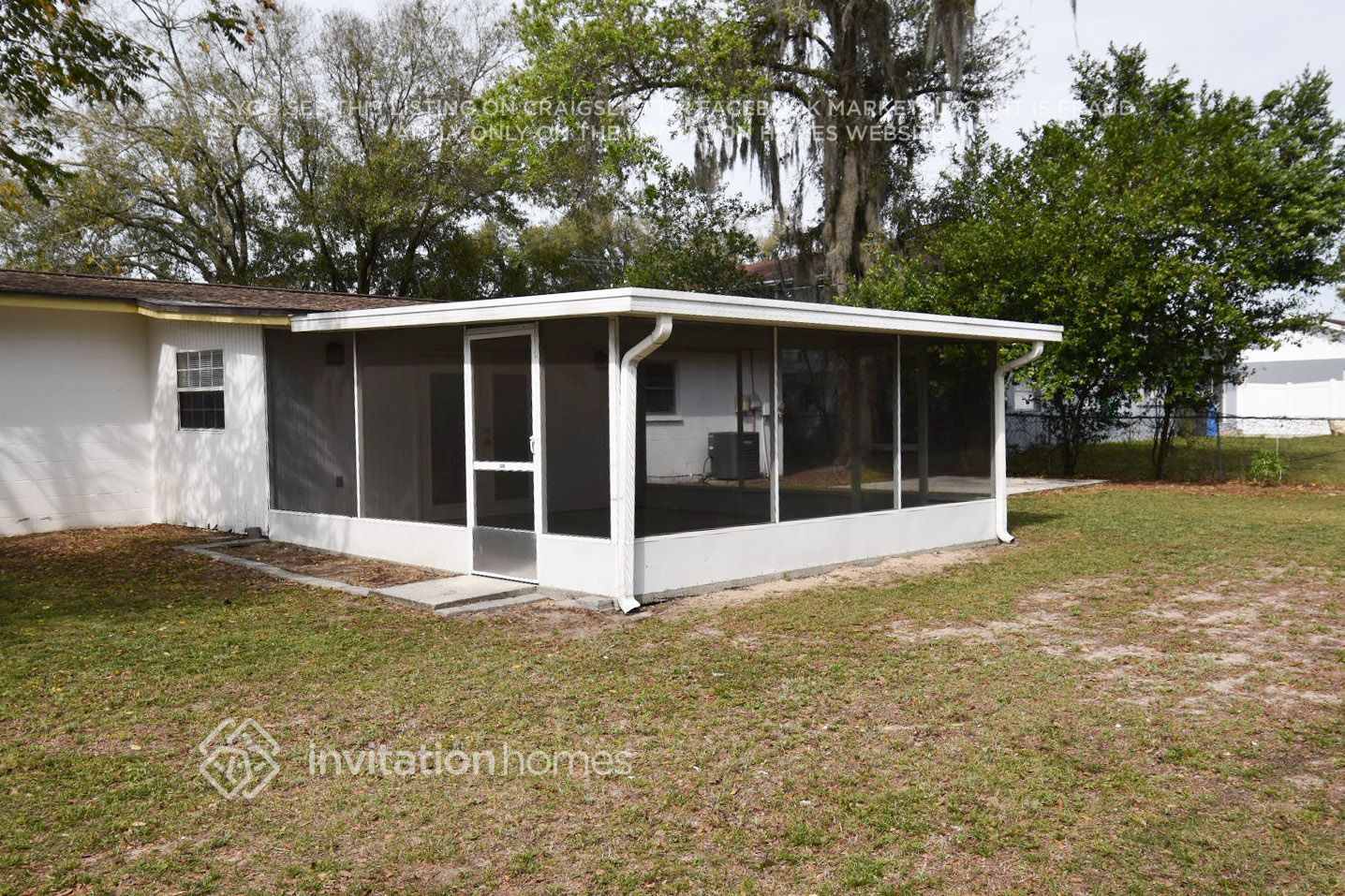 Building Photo - 1111 N Parsons Ave