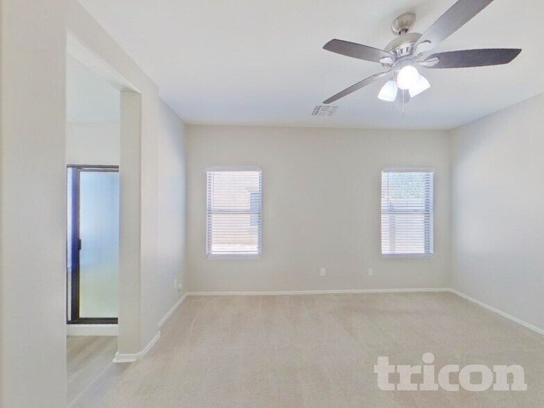 Building Photo - 40086 W Bonneau St