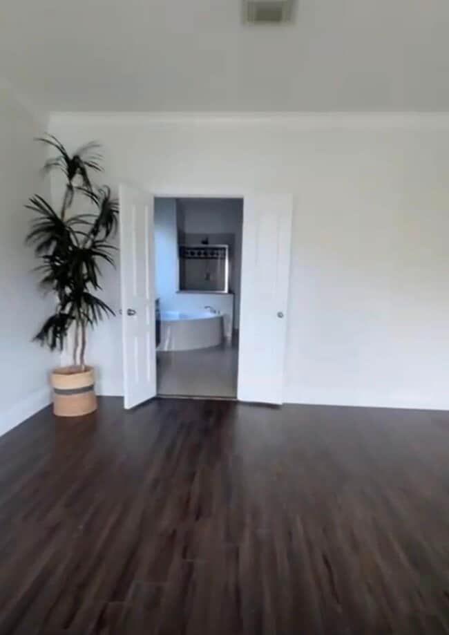 Building Photo - 5203 Auckland Dr