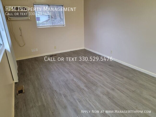 Building Photo - 2365 Newton St