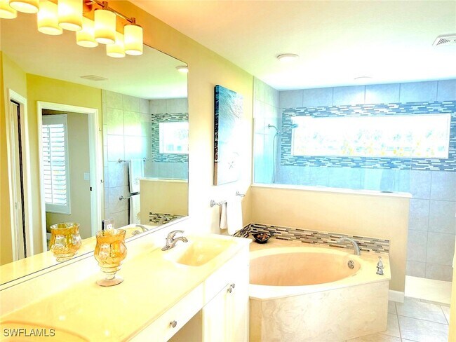 Building Photo - 2026 Terrazzo Ln