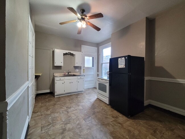 Building Photo - ter1714