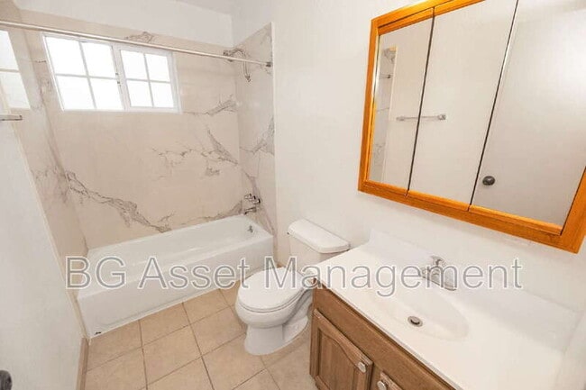 Building Photo - 1650 Barrus Ave