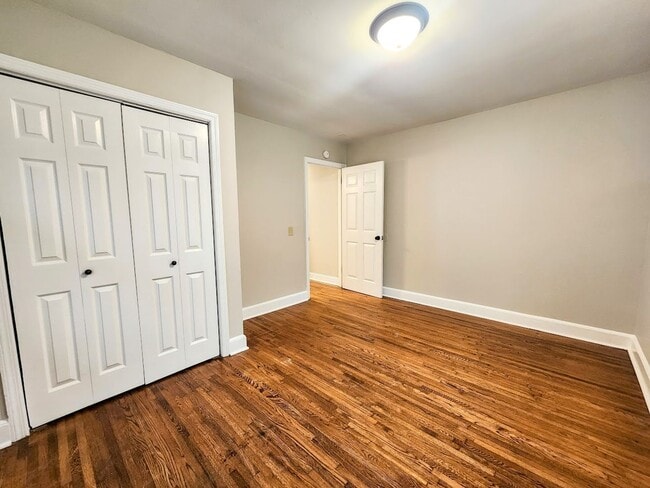 Building Photo - 3 Bedroom 1 Bath Brick Home - West Pelzer