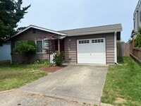 Building Photo - 1214 N 35th St