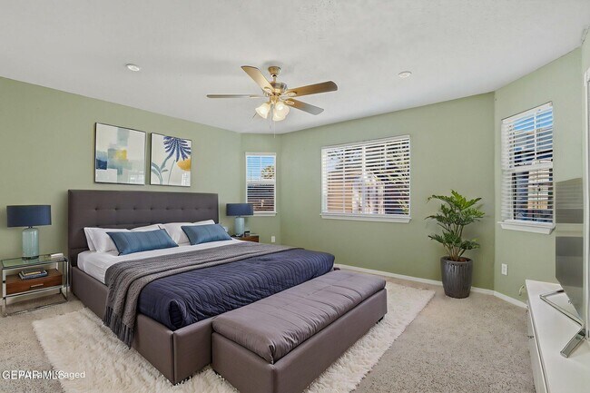 Building Photo - 12604 Gilded Sun Dr