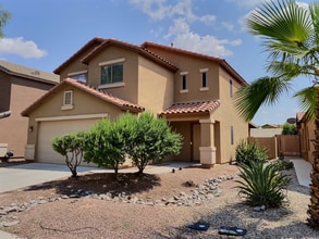 Building Photo - 41925 W Sunland Dr