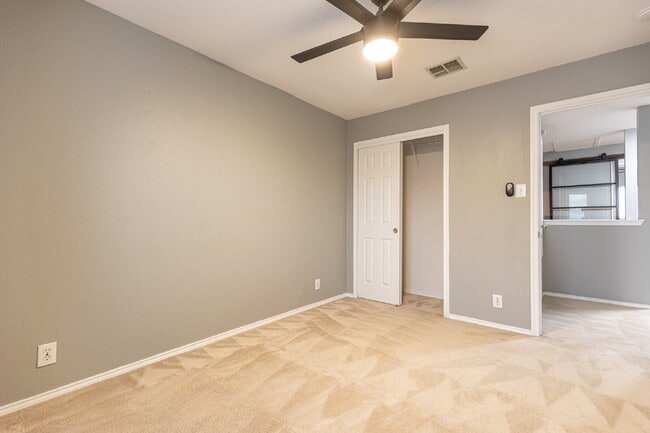 Building Photo - 11119 Rindle Ranch