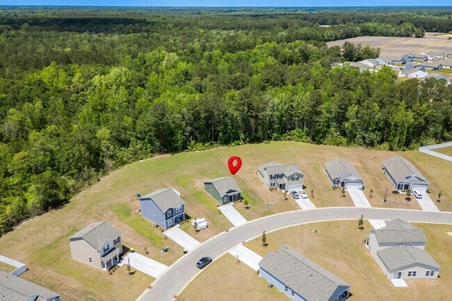 Building Photo - 450 Castillo Dr