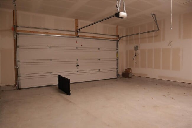 Building Photo - 8111 Marigny Wy