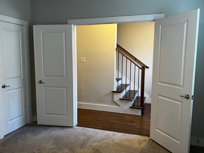 Building Photo - 1319 Rancho Mirage Dr