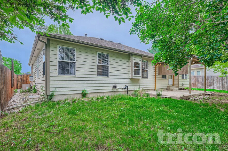 Building Photo - 5704 W 16th St Ln