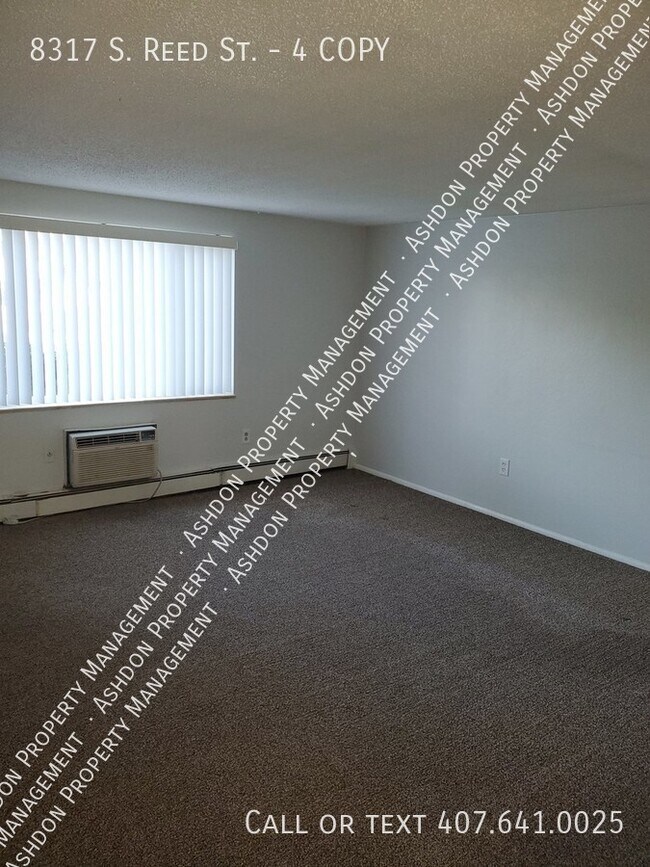 Building Photo - 2 Bed 1 Bath Unit in Littleton!