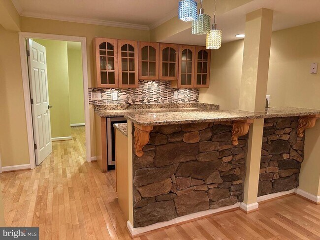 Building Photo - 3215 Spring Rain Ct