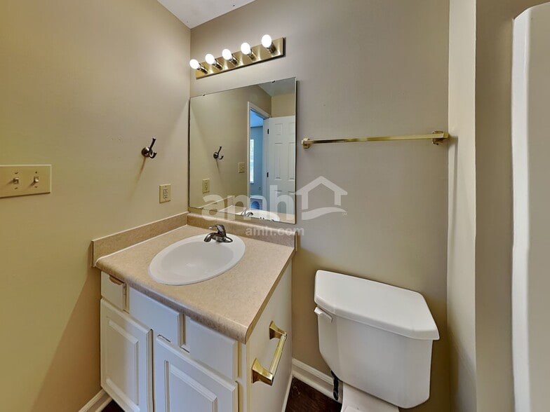 Building Photo - 6585 W Odessa Way