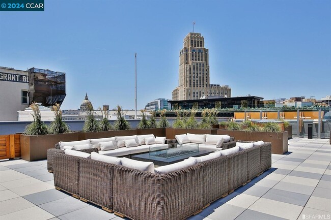 Building Photo - NEW CONSTRUCTION Funky 600sf 1BR/1BA Mid-Market AVAILABLE NOW