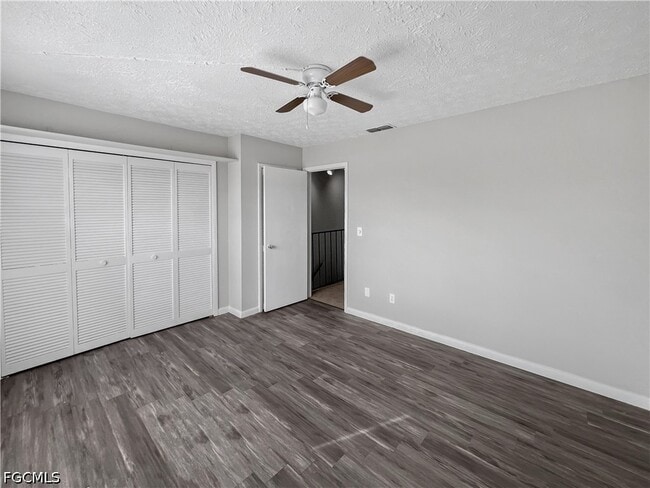 Building Photo - 1123 SW 48th Terrace