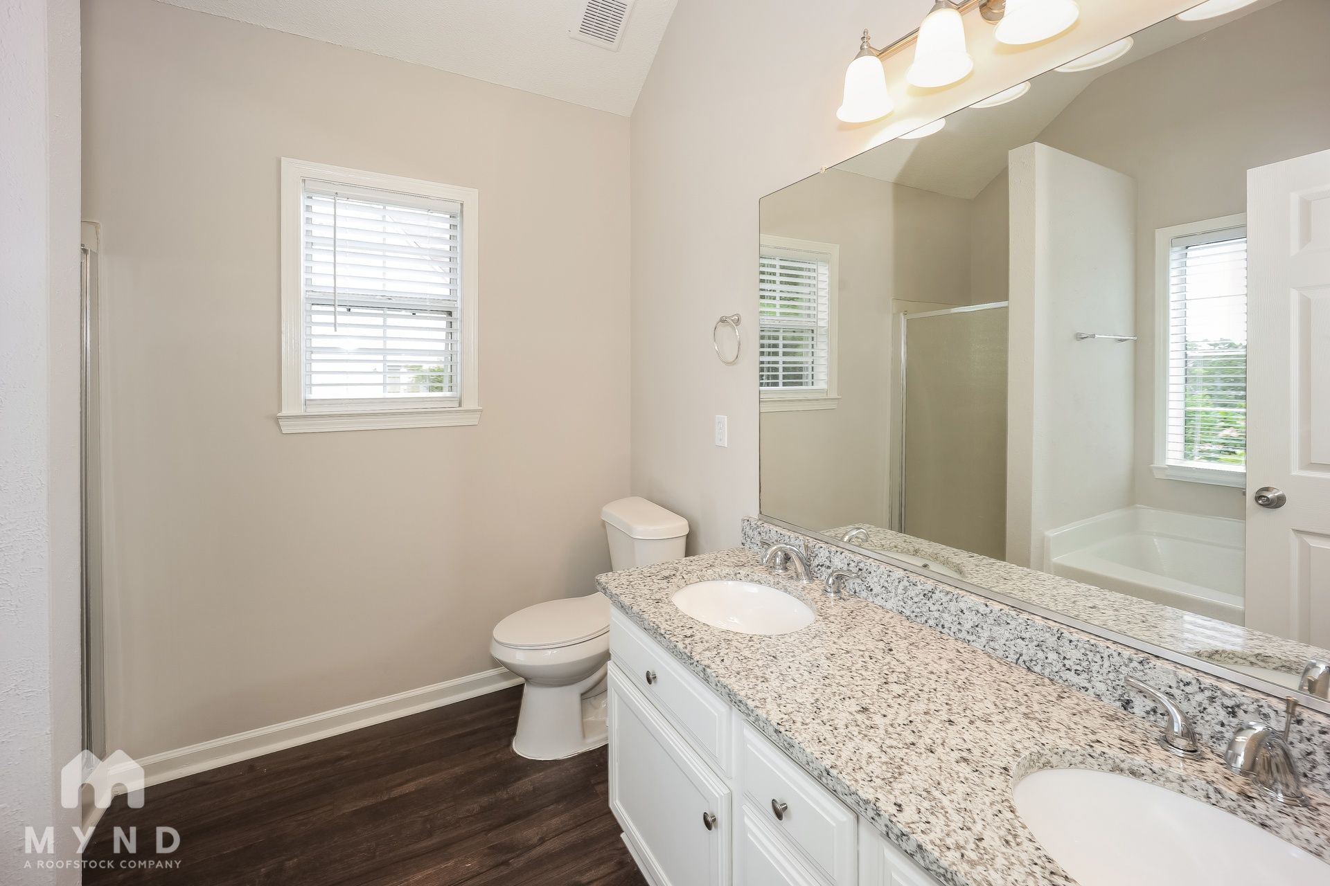 Building Photo - 7822 Bar Harbor Dr