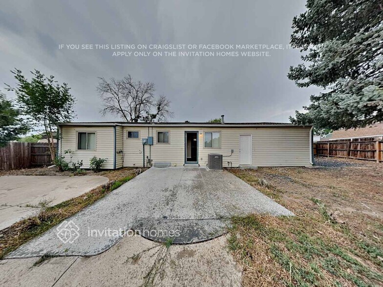Building Photo - 9701 W 104th Dr