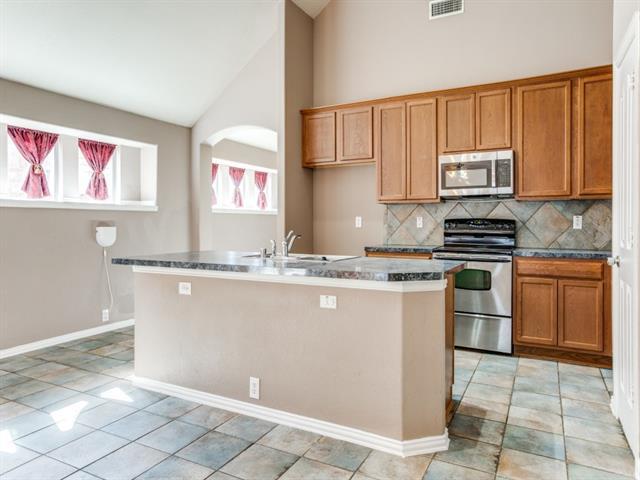 Building Photo - 2708 Prescotte Pointe