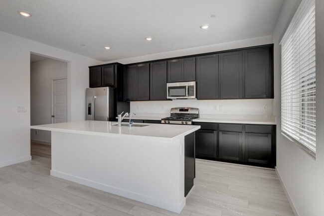 Building Photo - NEW NEXT GEN 4 Bedroom, 2 Story Home in CADENCE!