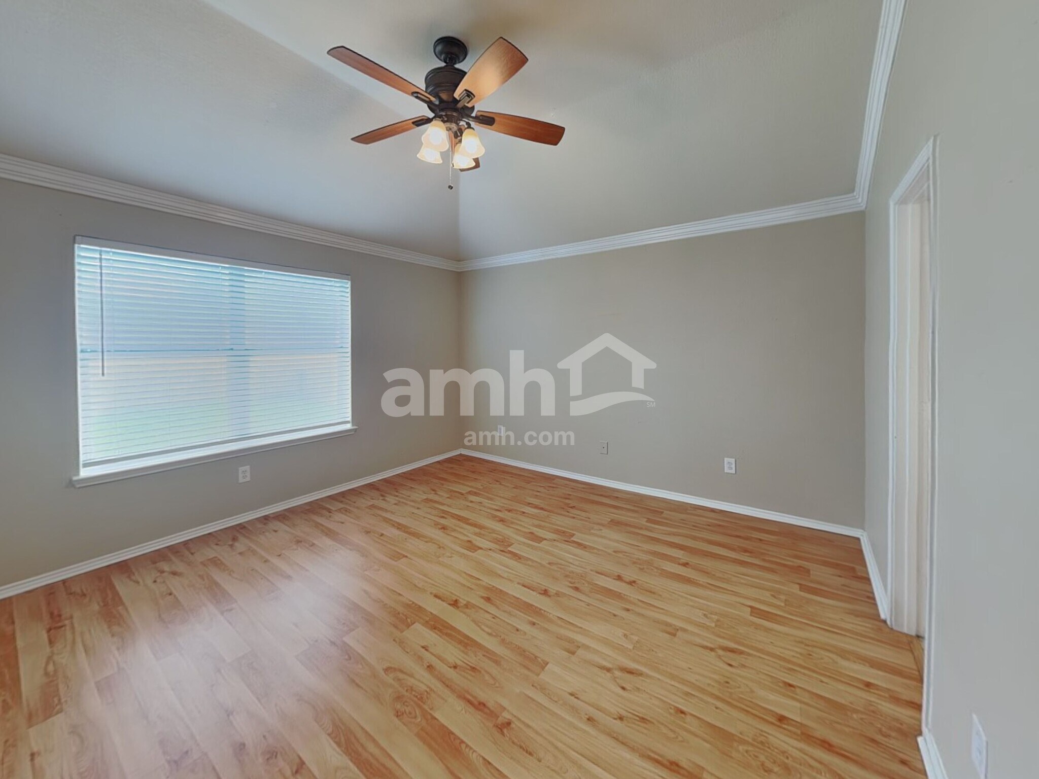 Building Photo - 1909 Wahoo Dr