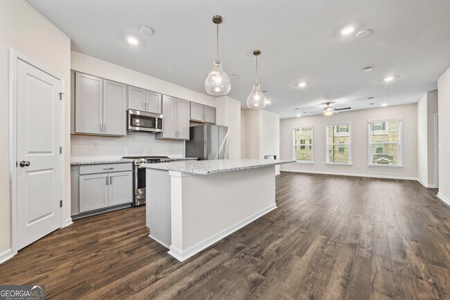 Building Photo - 135 Matson Run SW