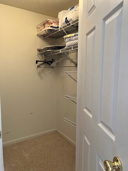 Closet 2 - 7392 Ridgepoint Dr