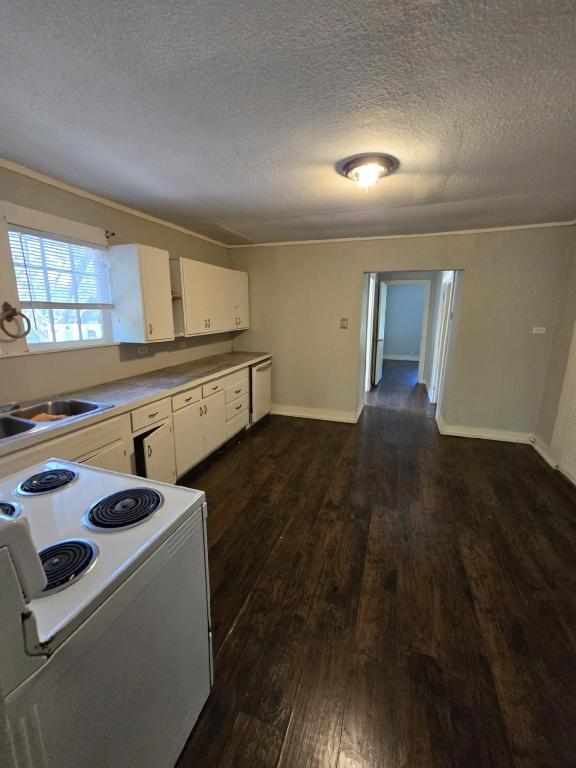 Building Photo - 811 Bishop St