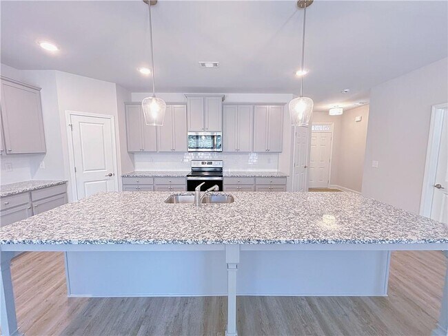 Building Photo - 2608 Mls Cmn Dr