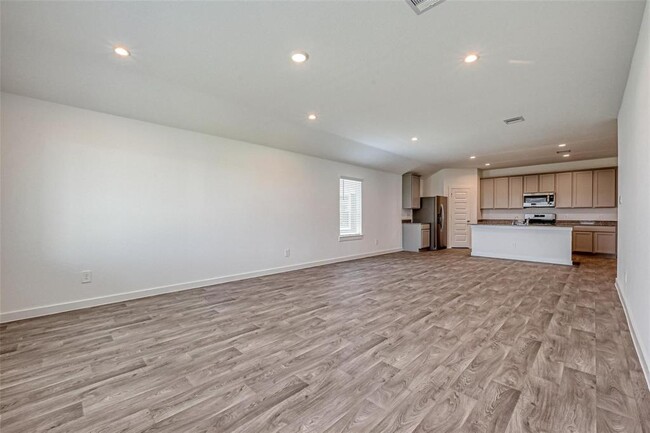Building Photo - 31634 Brandon Ml Trl