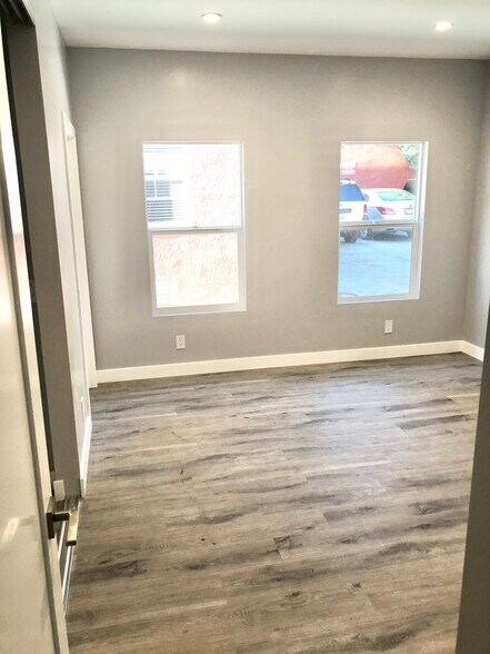Building Photo - 1348 Carmona Ave