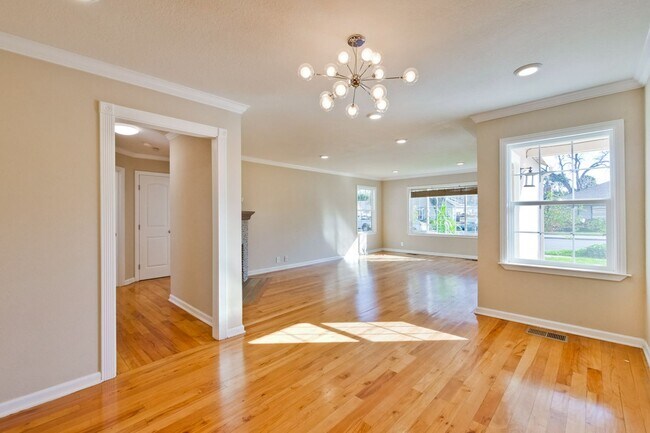Building Photo - Wow! What a Great Home! Available Soon!