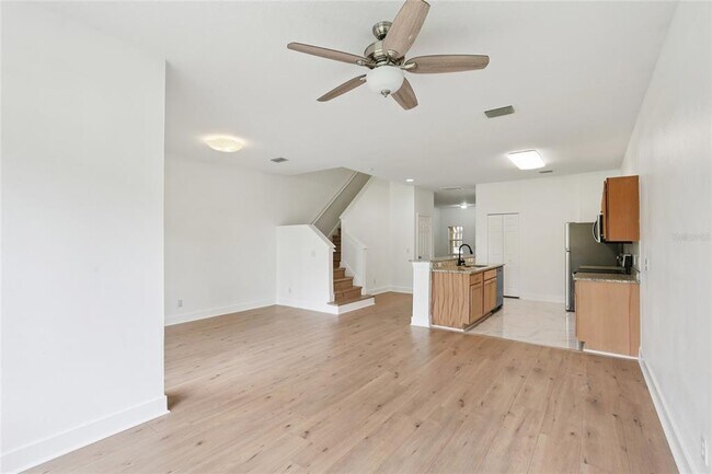 Building Photo - 9225 Stone River Pl