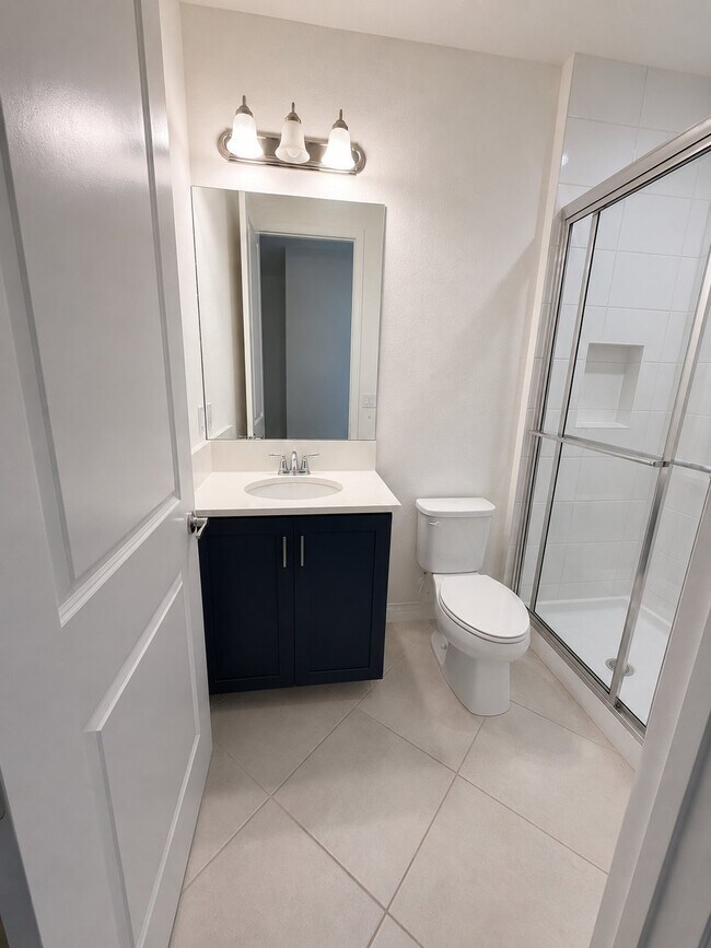 Building Photo - 32683 Tamarind Grv Ln