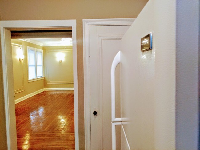 Building Photo - 810 N Fred Shuttlesworth Cir