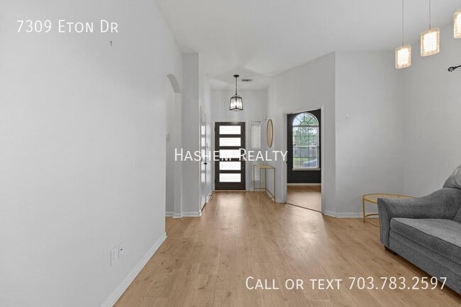 Building Photo - 7309 Eton Dr