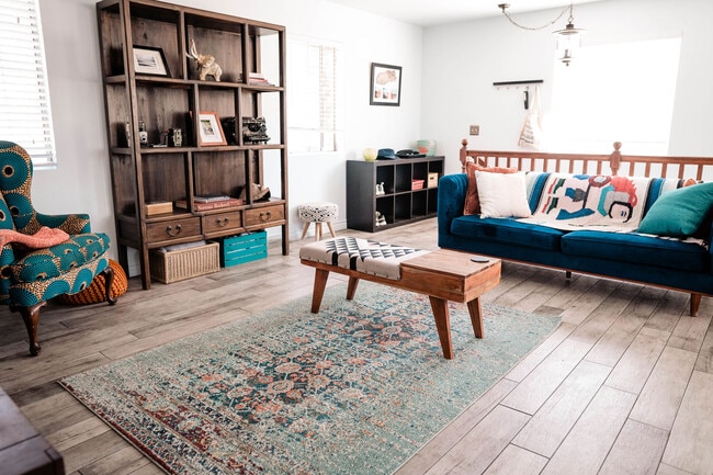 Building Photo - 2631 S Rimpau Blvd